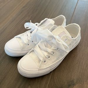 Custom Converse Womens size 7